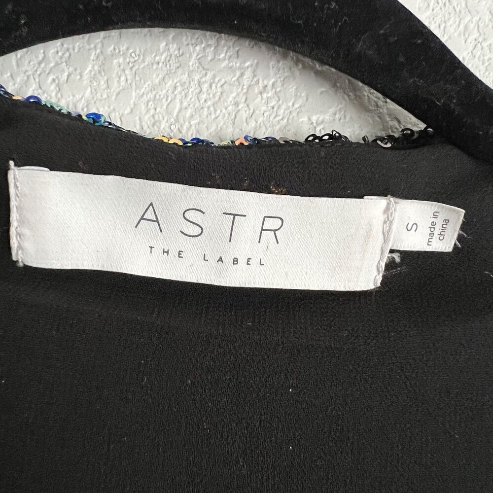 Astr The Label Primadonna Sequin Top In A Multico… - image 3